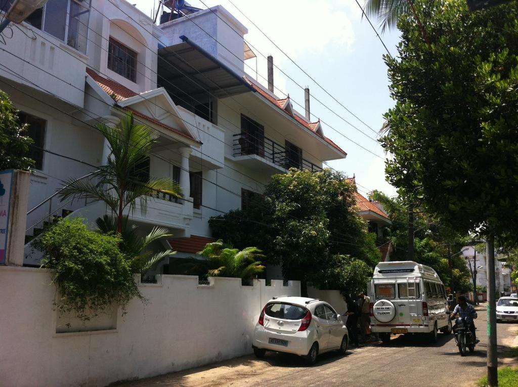 New Goodkarma Inn Kochi Eksteriør bilde